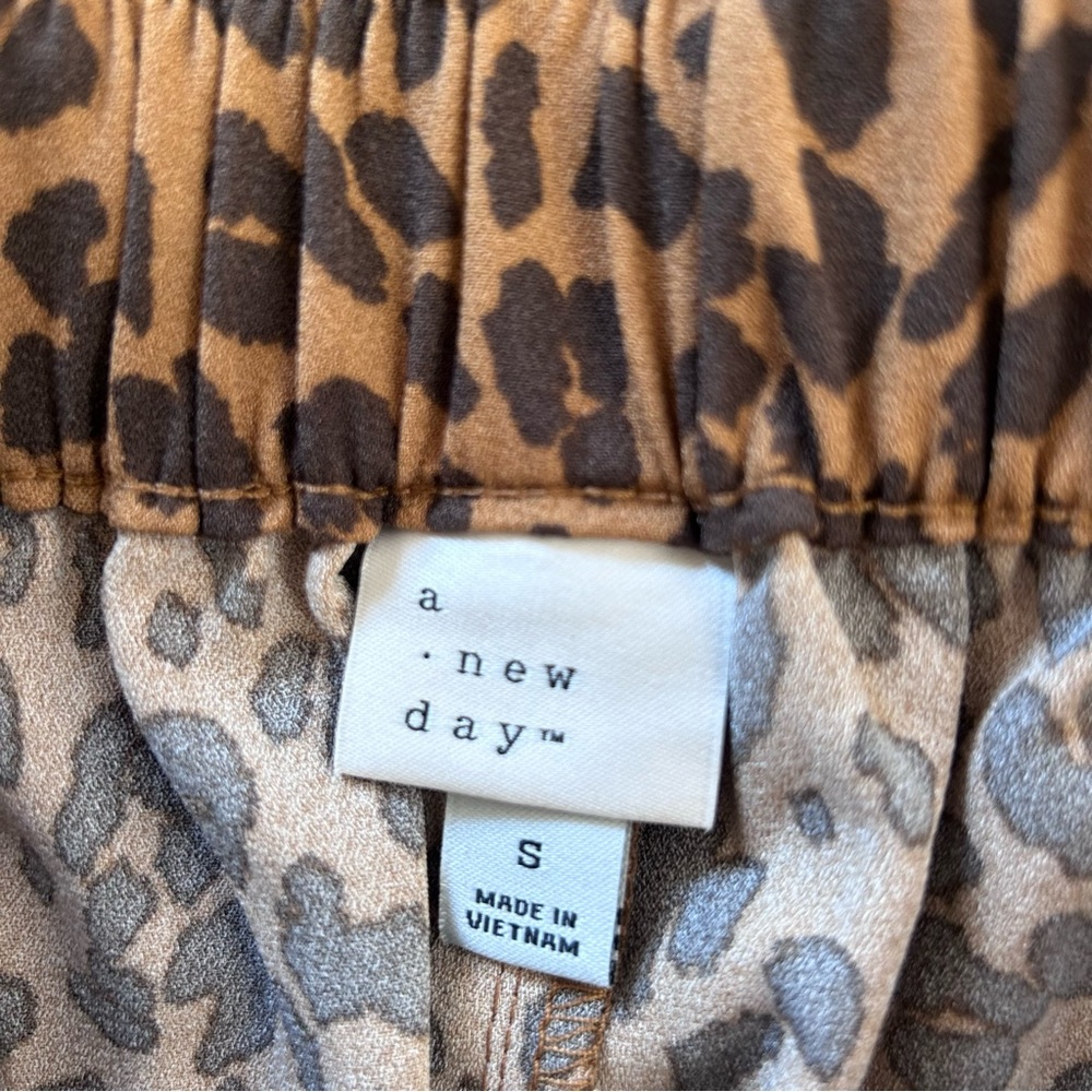 A New Day leopard print tie waist paper‎ bag pocket shorts Bow Belt Small NEW - Picture 5 of 9